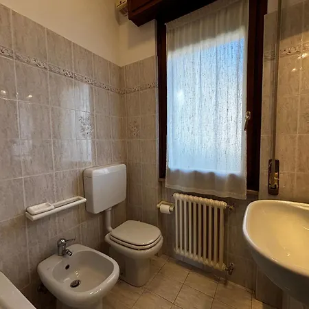 Casa Ganda - Larihome A73 Lägenhet Gravedona