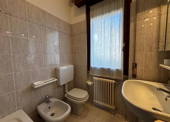 Casa Ganda - Larihome A73 Appartamento Gravedona